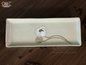 Đĩa chữ nhật men kem tấm vẽ Bạch Liên, 31x12cm
