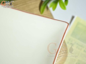 Đĩa chữ nhật men kem vẽ Bồ Công Anh 17cm