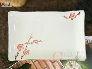 Đĩa chữ nhật men kem vẽ hoa Đào đỏ, 25x16cm