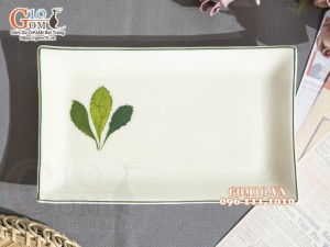 Đĩa chữ nhật men kem vẽ lá Ngò gai, 32x20cm