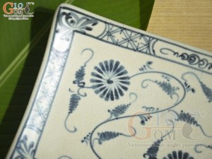 Đĩa chữ nhật men rạn họa tiết hoa cúc, 22x13cm