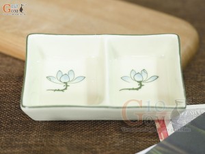 Đĩa gia vị 2 ngăn men kem vẽ hoa Sen xanh