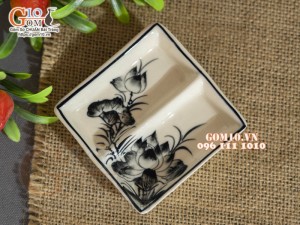 Đĩa gia vị 2 ngăn men chàm cổ họa tiết Sen đen