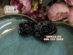 Đĩa hình tim, đắp nổi hoa hồng, rộng 31cm