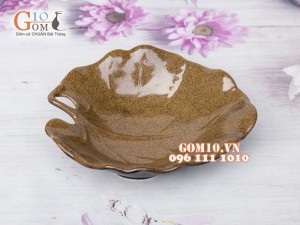 Đĩa lá bỏng sâu lòng men gốm 23cm