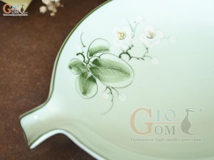 Đĩa lá rong men ngọc vẽ hoa Bưởi trắng, 26,5x17cm