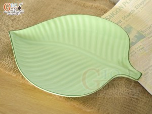 Đĩa lá trầu men ngọc trơn cao cấp 32x22cm