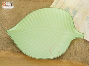 Đĩa lá trầu men ngọc trơn cao cấp 32x22cm