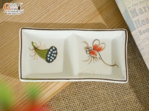 Đĩa gia vị 2 ngăn men kem vẽ Chuồn Sen