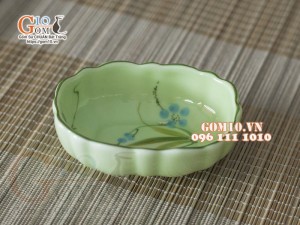 Đĩa muối đào chuồn ngọc viền hoa 