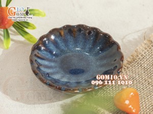 Đĩa muối hoa cúc men hỏa biến thiên hà