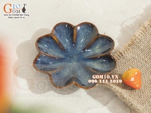 Đĩa muối hoa 8 cánh men hỏa biến thiên hà