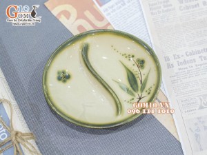 Đĩa gia vị oval men kem vẽ chuồn tre