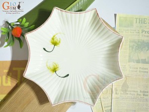 Đĩa sao men kem vẽ Bồ Công Anh 25cm