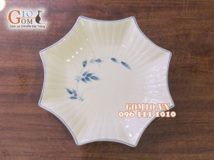 Đĩa sao men kem vẽ lá Trúc xanh 25cm
