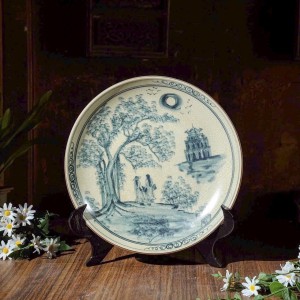 Đĩa sứ trang trí men rạn họa tiết hồ Hoàn Kiếm, đường kính 30cm