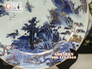 Đĩa trang trí men lam cảnh Sơn Thủy vẽ vàng, đường kính 35cm