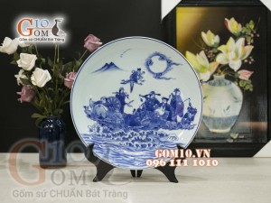 Đĩa trang trí men lam vẽ Bát Tiên, đường kính 30cm