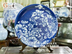 Đĩa trang trí vẽ cảnh khắc nổi cửu ngư 70cm