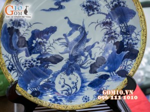 Đĩa trang trí vẽ cảnh Lý Ngư vọng nguyệt bọc đồng Phi 40