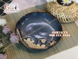 Đĩa tròn men hỏa biến xanh đá khắc sen, đường kính 22cm