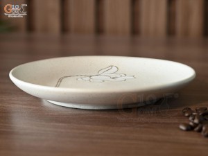 Đĩa tròn men kem tấm vẽ Bạch Liên, đường kính 18cm