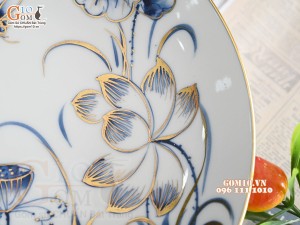 Đĩa tròn men trắng hoa Sen tràm cổ vẽ vàng 24k, đường kính 18cm