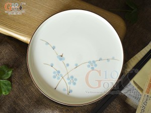 Đĩa tròn thành cao men kem vẽ hoa Đào xanh, đường kính 17cm