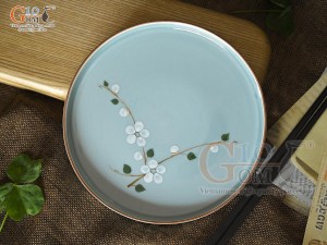 Đĩa tròn thành cao Ngọc Thanh Dương vẽ hoa Đào, đường kính 17cm