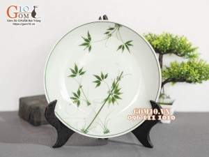 Đĩa tròn trơn men cổ họa tiết vẽ Tre xanh, đường kính 22cm