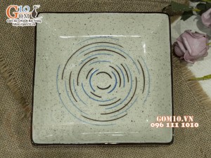 Đĩa vuông men kem tấm kẻ chỉ, 19cm