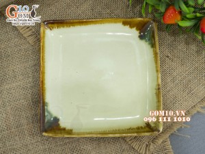 Đĩa vuông men nhật vàng, 19cm
