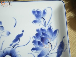 Đĩa vuông men trắng vẽ hoa sen tràm, 20cm