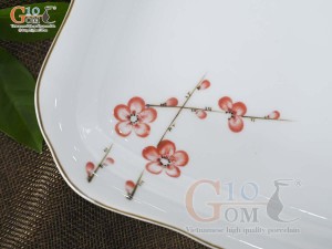 Đĩa vuông sâu lòng men trắng vẽ hoa Đào đỏ, 20cm
