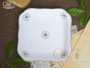Đĩa vuông sâu lòng men trắng vẽ ngàn hoa, 20cm
