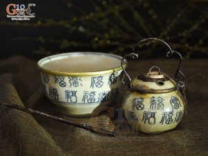 Điếu bát mini men rạn cổ họa tiết chữ Thọ, đường kính 11cm