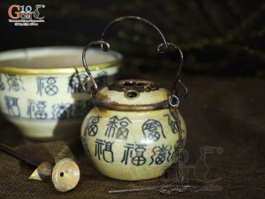 Điếu bát mini men rạn cổ họa tiết chữ Thọ, đường kính 11cm