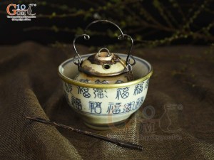 Điếu bát mini men rạn cổ họa tiết chữ Thọ, đường kính 11cm