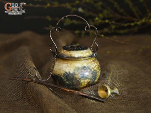 Điếu bát mini tròn men rạn cổ họa tiết Rồng, đường kính 10cm