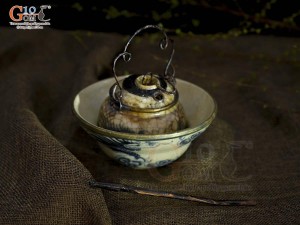 Điếu bát yêu men rạn cổ họa tiết Rồng, đường kính 12cm