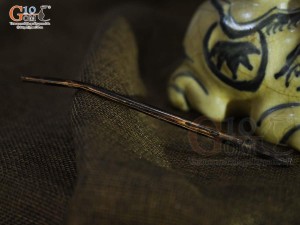 Điếu con giống dáng Voi men rạn cổ, cao 9cm