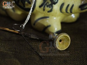 Điếu con giống dáng Voi men rạn cổ, cao 9cm