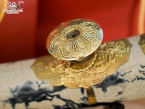 Điếu ngà men rạn cổ bọc đồng 36cm (Hộp xi lụa cao cấp)