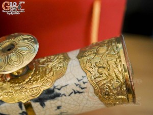 Điếu ngà men rạn cổ bọc đồng 36cm (Hộp xi lụa cao cấp)