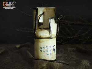 Điếu ống cao men rạn cổ bọc đồng cảnh, cao 20cm