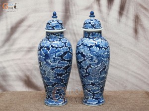 Đôi chóe cao men lam cổ vẽ Long Ẩn, cao 36cm