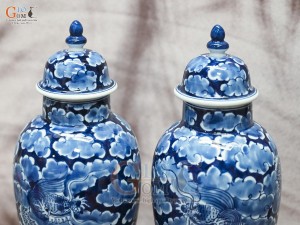 Đôi chóe cao men lam cổ vẽ Long Ẩn, cao 36cm