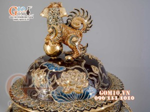 Đôi chóe Công Đào đắp nổi vẽ vàng 24k, nền nâu - 20L