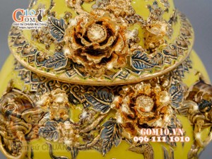 Đôi chóe Công Đào đắp nổi vẽ vàng 24k, nền vàng - 20L