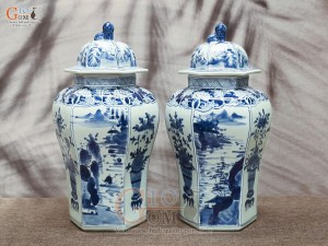 Đôi chóe lục giác men lam cổ vẽ Sơn Thủy, cao 41cm